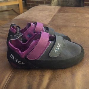 Five Ten Rogue Climbing Shoes